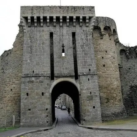 T1 Au Coeur Du Centre Historique De Apartment Dinan